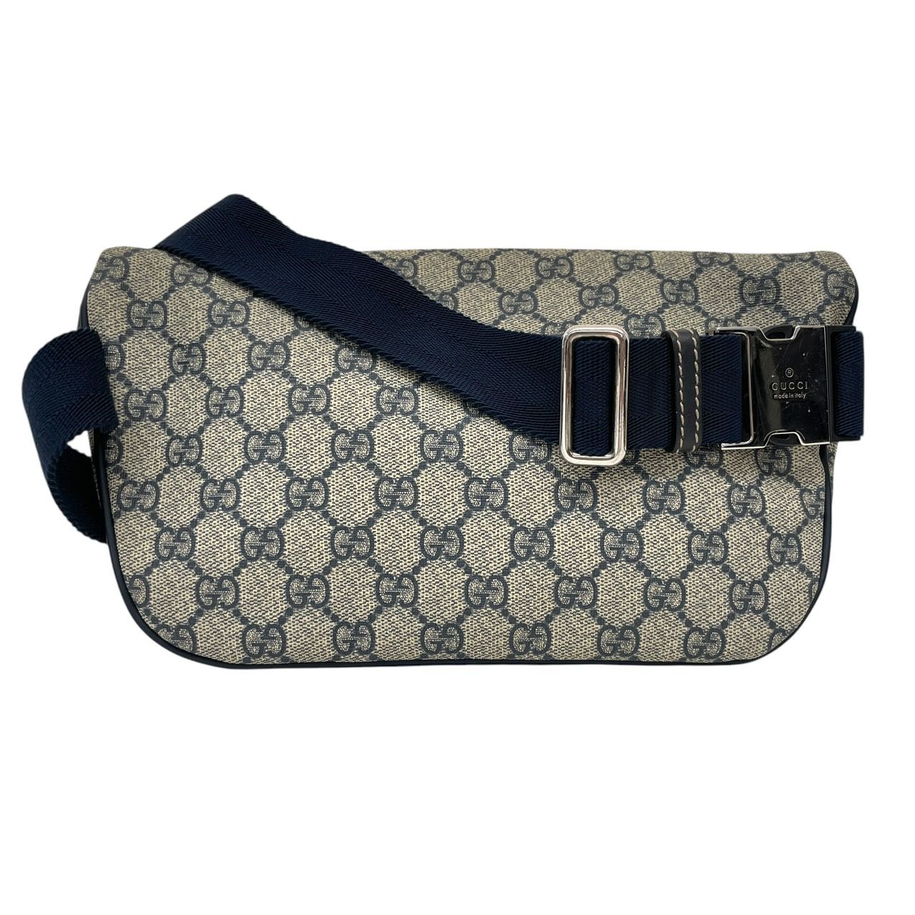【美品】Gucci GGパターン ボディバッグ GUCCI GGパターン ボディバッグネイビー