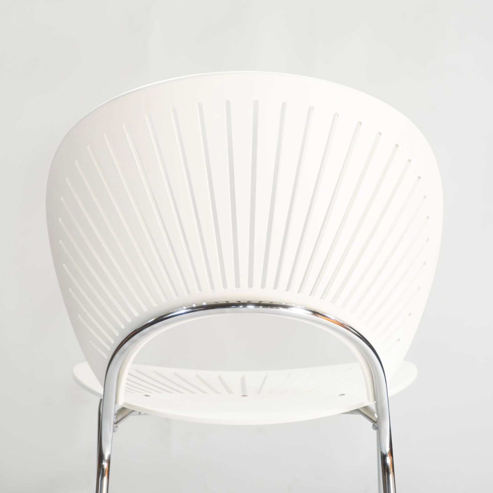 【美品】FREDERICIA  ブレデリシア トリニダードチェア　ホワイト 美品】FREDERICIA ブレデリシア トリニダードチェア ホワイト