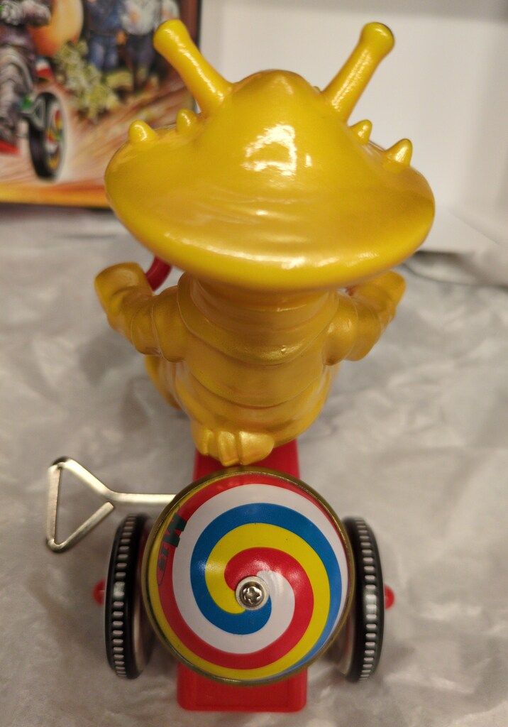 M1号 ブルマァク カネゴン 三輪車 フィギュア Yahoo!オークション - M1号 カネゴン 三輪車 青 レトロ 怪獣