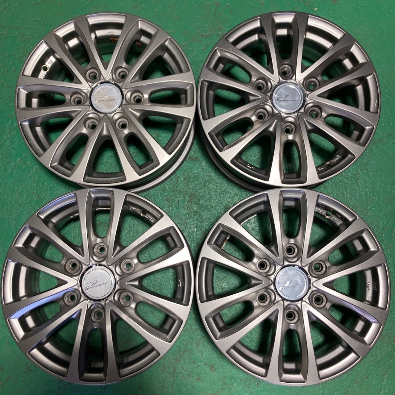 キャラバン NV350 WEDS プロディータ 15インチ 5.5j +42 PCD139.7 