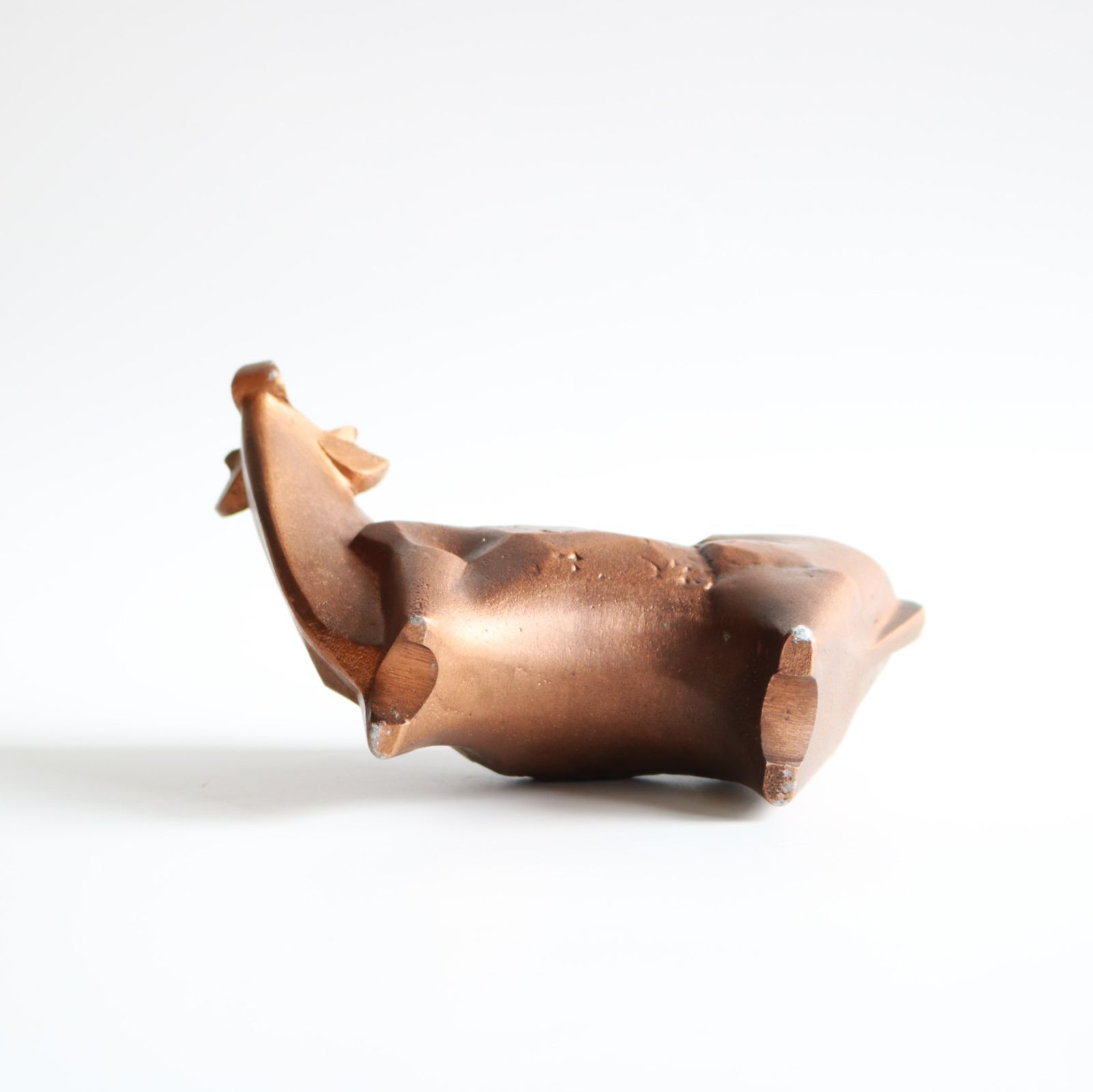 銅製 牛 美術工芸品 置物 オブジェ インテリア 縦6.5㎝ 横20㎝ 高11