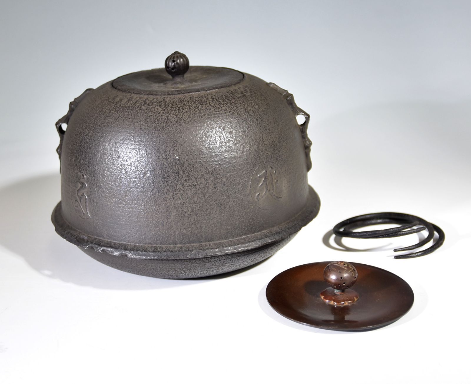 未使用》鈴木盛久「独鈷 釜」 梵字 茶道具 鉄釜 茶釜 唐銅 替蓋 釜鐶