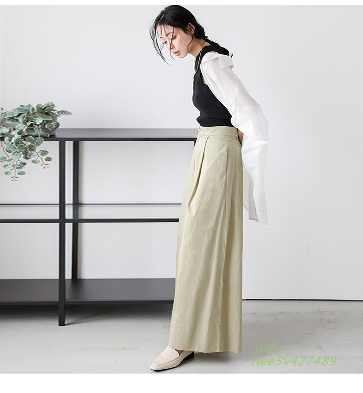 タックパンツ ワイドシルエット