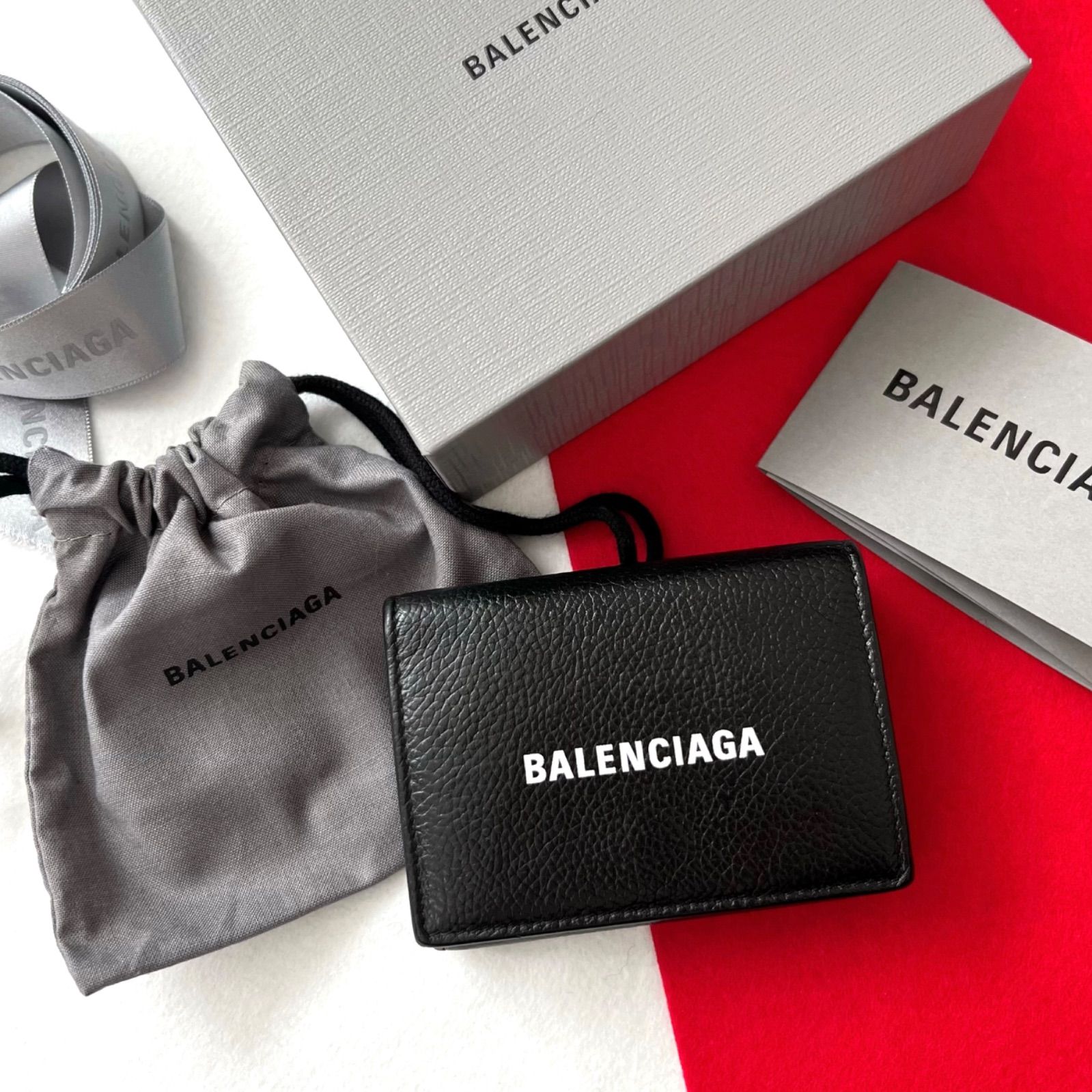 美品✨ BALENCIAGAバレンシアガ財布三つ折594312カーフレザーロゴ黒