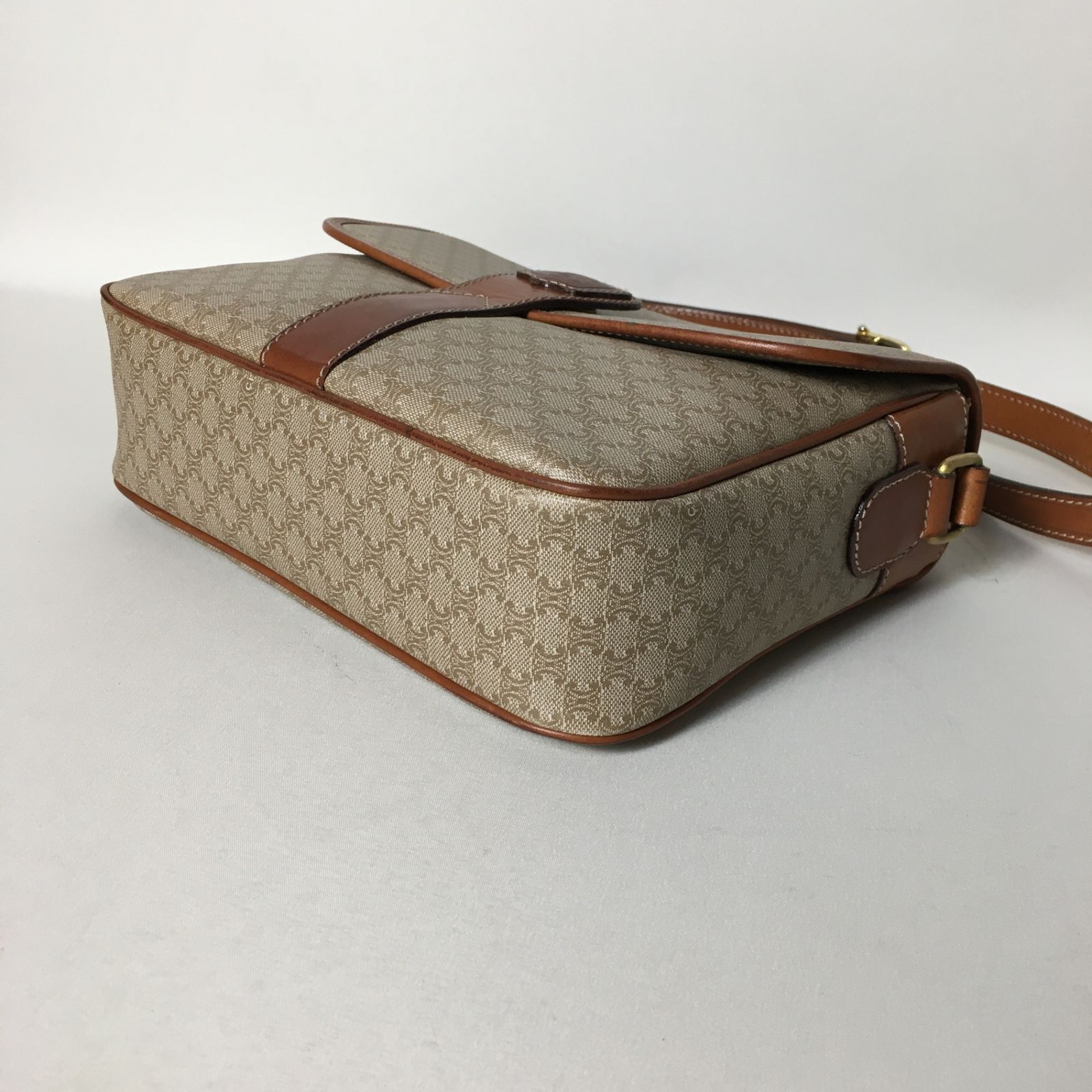 2505-112｜美品｜セリーヌ ショルダーバッグ マカダム柄