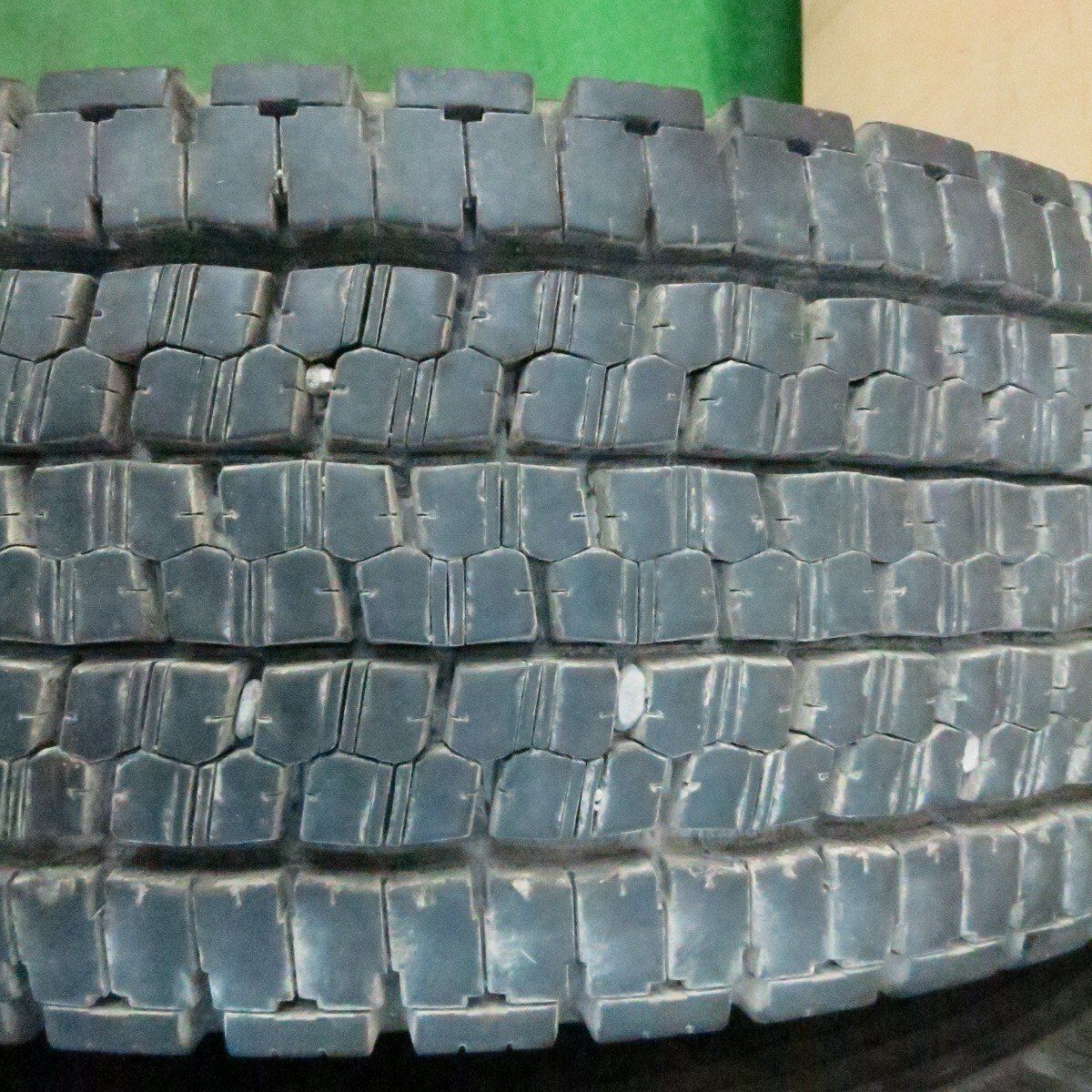 136|134J スタッドレス