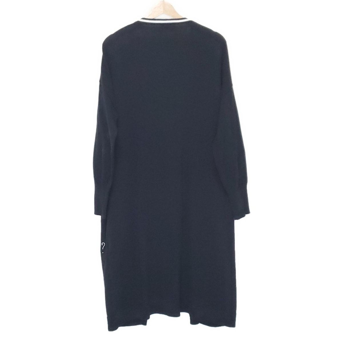 agnes b アニエスベー カーディガン サイズTU レディース - 黒×白 長袖 ニット 刺繍 ロング丈 To