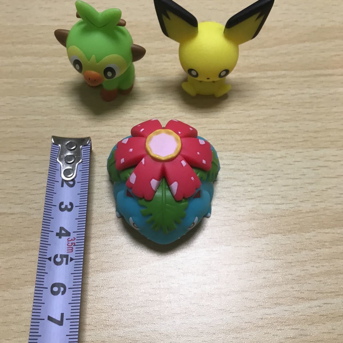 送料無料 ポケモン フシギバナ ピチュー サルノリ フィギュア pvc