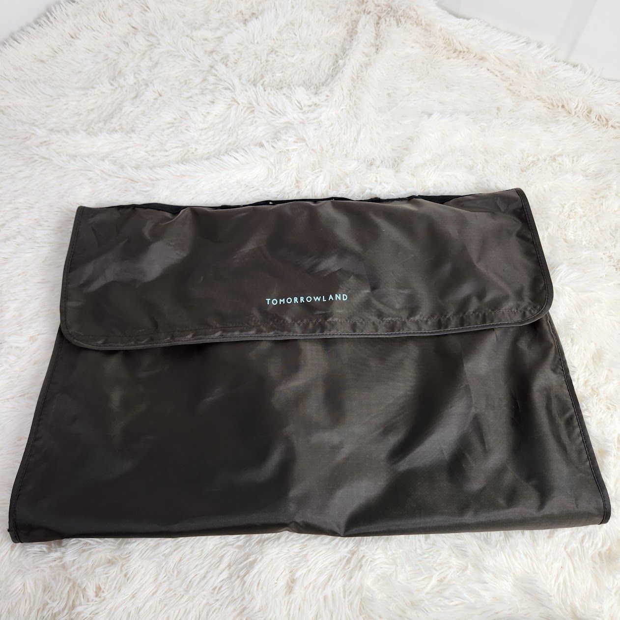 トゥモローランド トラバルドトーニャ