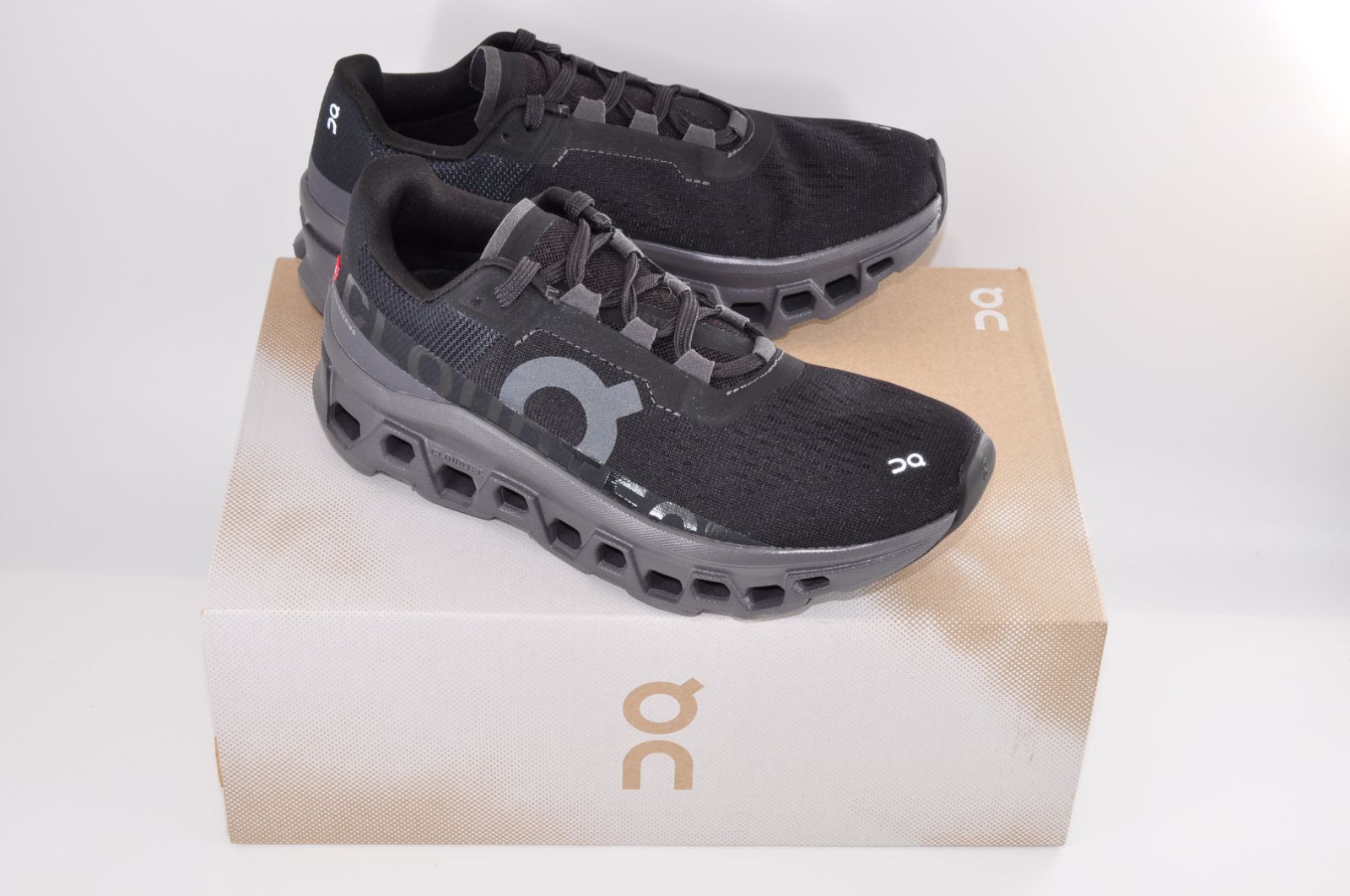 On オン Cloudmonster クラウドモンスター レディーススニーカー ランニングシューズ 23.0cm 黒 Black | Magnet 61.99024