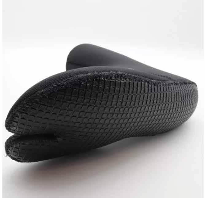 O NEILL オニール サイコアーマーソックス4 指割れタイプ AFW-820 A 3 ブラック 4 mm 秋冬 サーフィン用 シューズ ブーツ ソックス スキムボード アクセサリー 