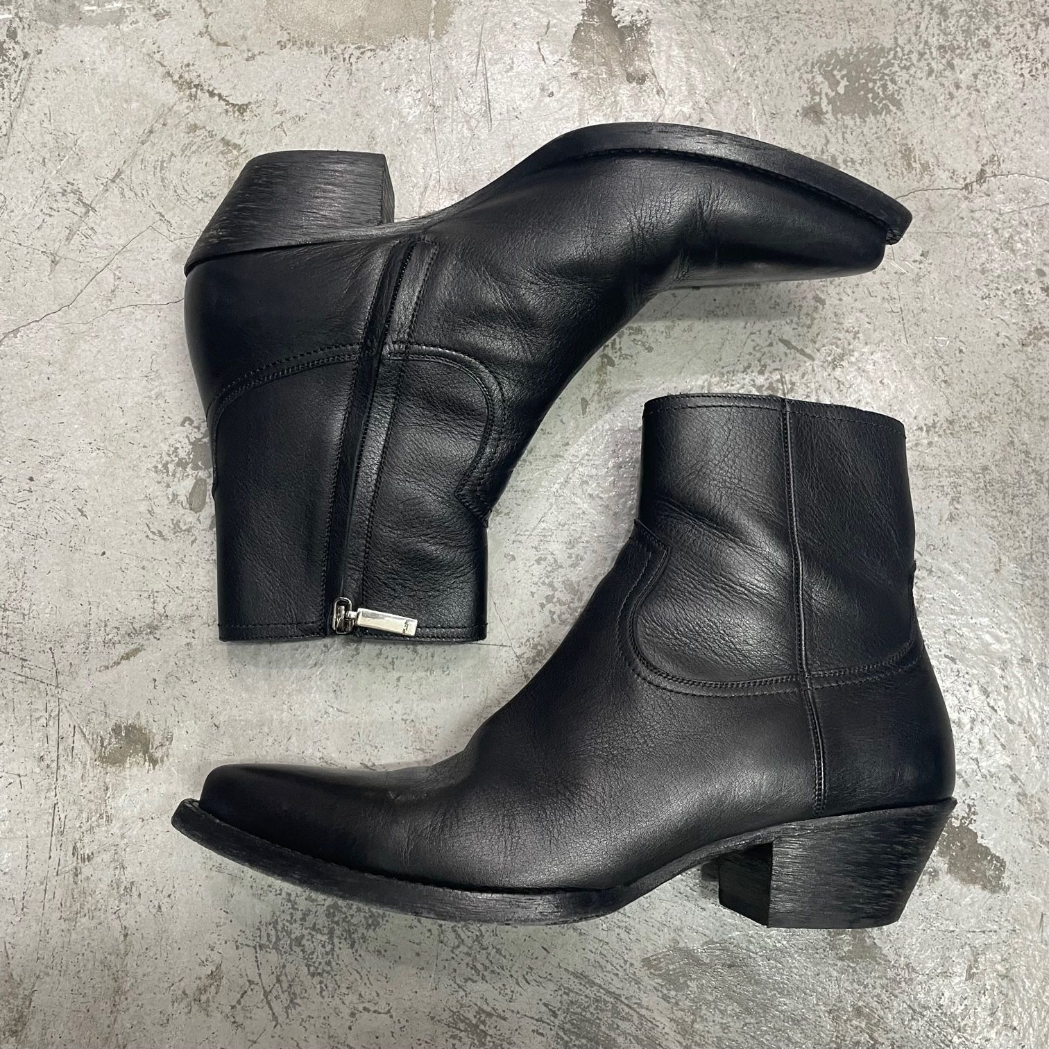 SAINT LAURENT PARIS サイドジップ レザー ヒール ブーツ 530825