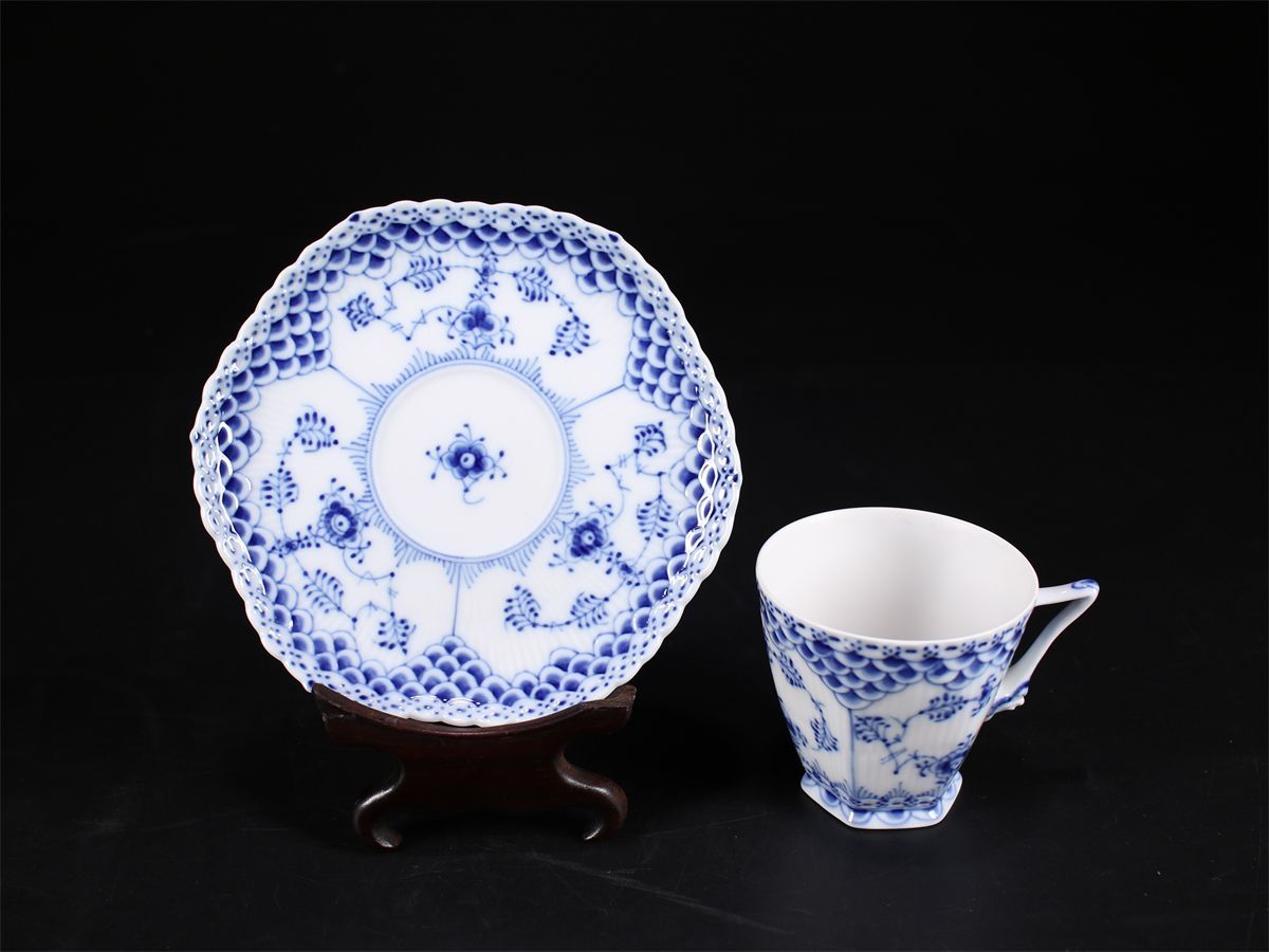 ROYAL COPENHARGEN ロイヤルコペンハーゲン 染付 フルレース カップ