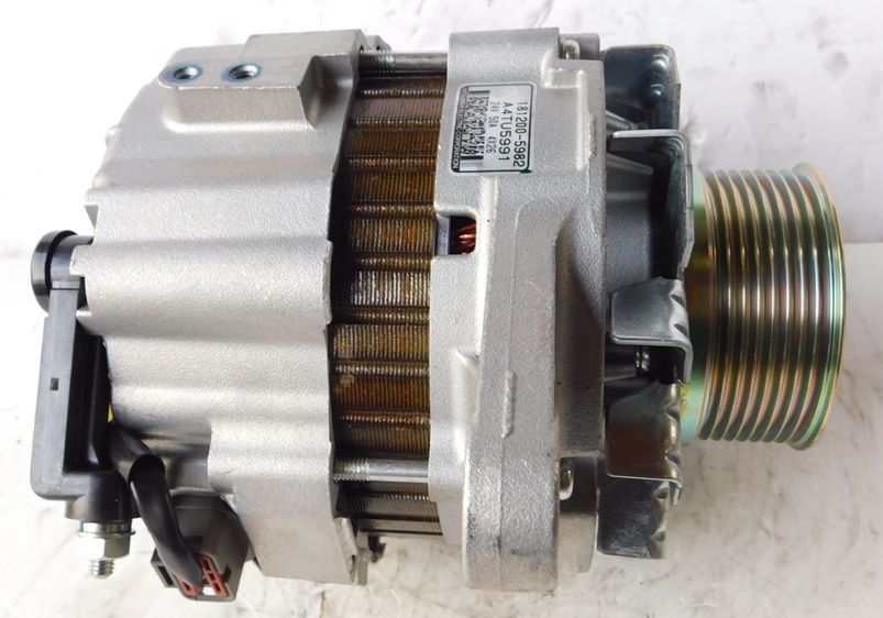 要コア返却 ●オルタネーター●三菱 いすゞフォワード用 A004TU5991 1-81200-598-2