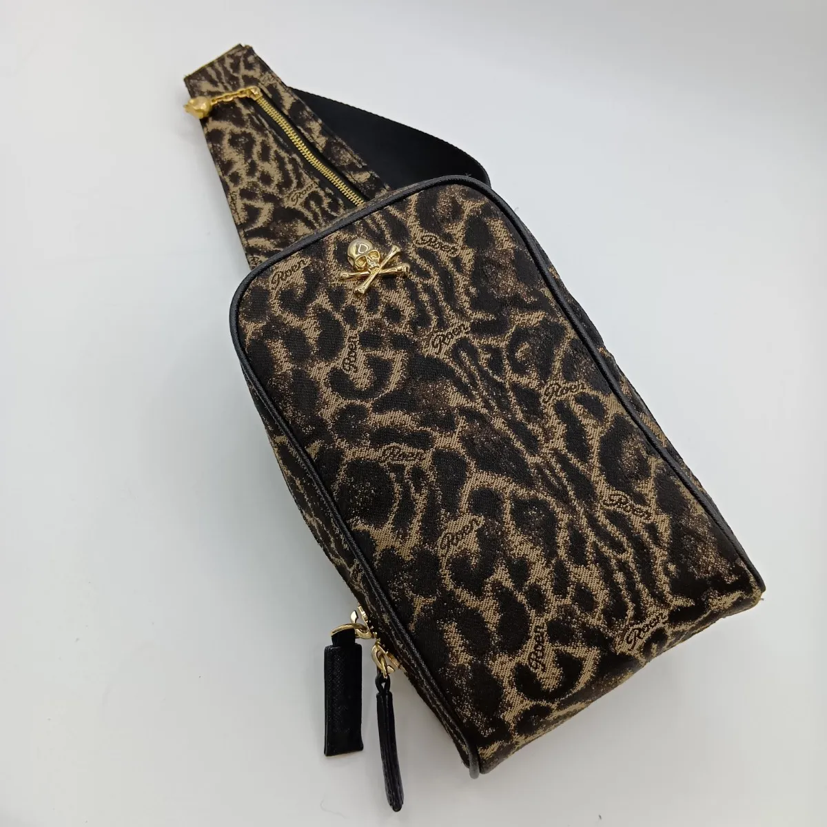 2025年最新】Roen メンズ ボディバッグ・ウエストポーチの人気アイテム