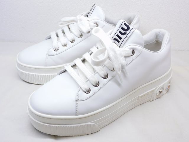 美品 ミュウミュウ ビジュー付き シューズ 美品 miumiu ミュウミュウ □ サイズ37 約24cm レザー ビジュー