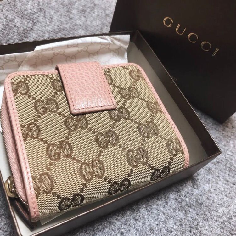 美品] グッチ二つ折り財布 ミニウォレット ピンク - メルカリ 
