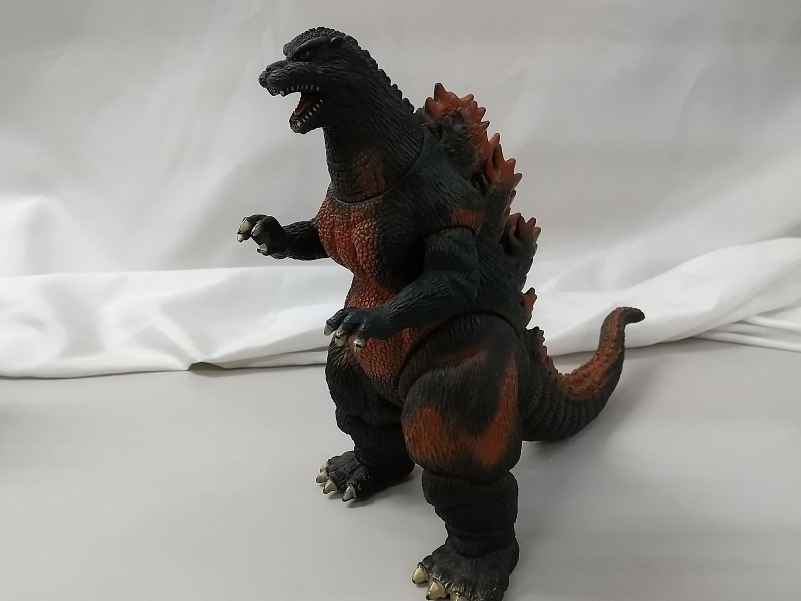 ゴジラ　ソフビ　まとめ売り ゴジラ ソフビ まとめ売り - メルカリ