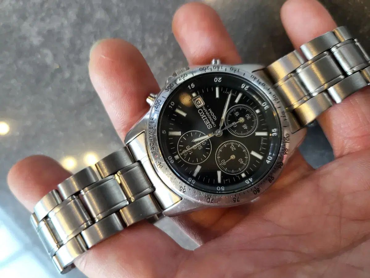 THE SEIKO BOOK 時の革新者 セイコー腕時計の軌跡 The Seiko book : 時