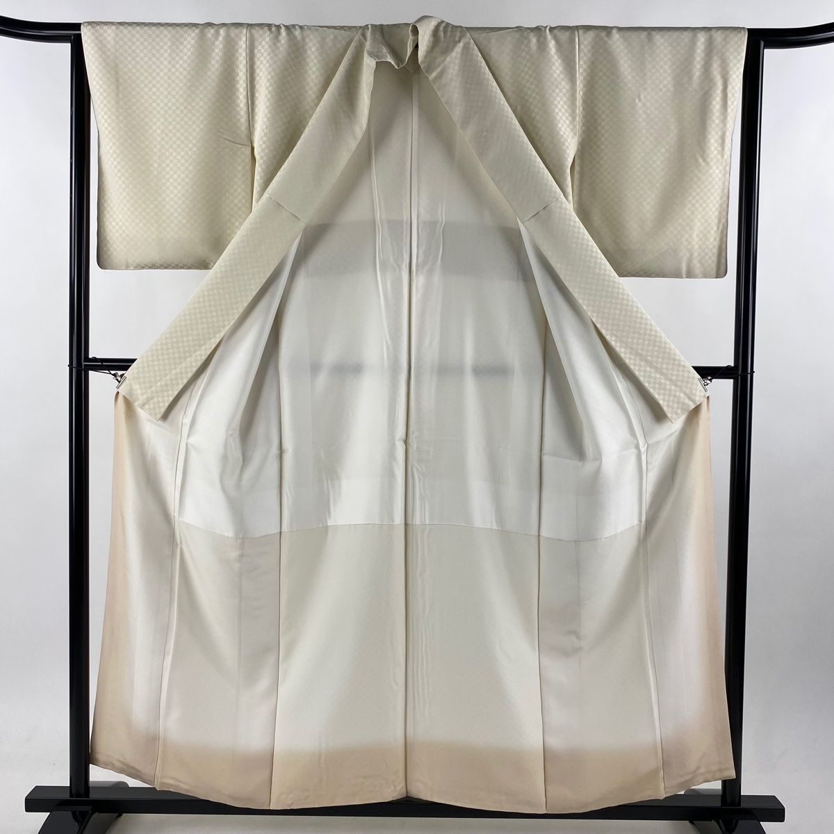 お召 身丈155cm 裄丈63cm S 袷 市松 クリーム 正絹 美品 逸品 【中古  