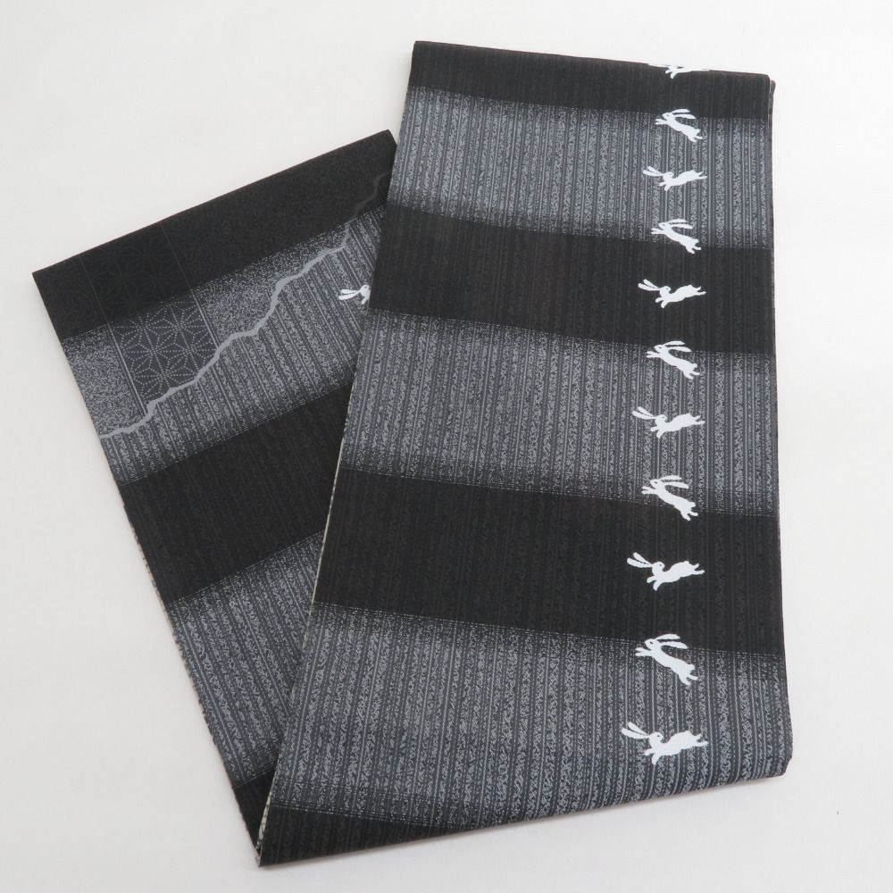 袋帯 正絹 西陣織 証紙付き 洒落袋帯 リバーシブル 六通柄 飛び兎に千松模様 裏ふくれ織り 黒色ｘ灰色 長さ456cm