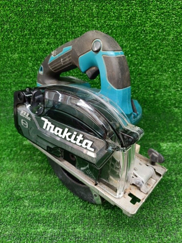 ◎マキタ Makita 充電式チップソーカッタ CS553DZS モータ異音無し ダストボックス 交換済み 動作 済み