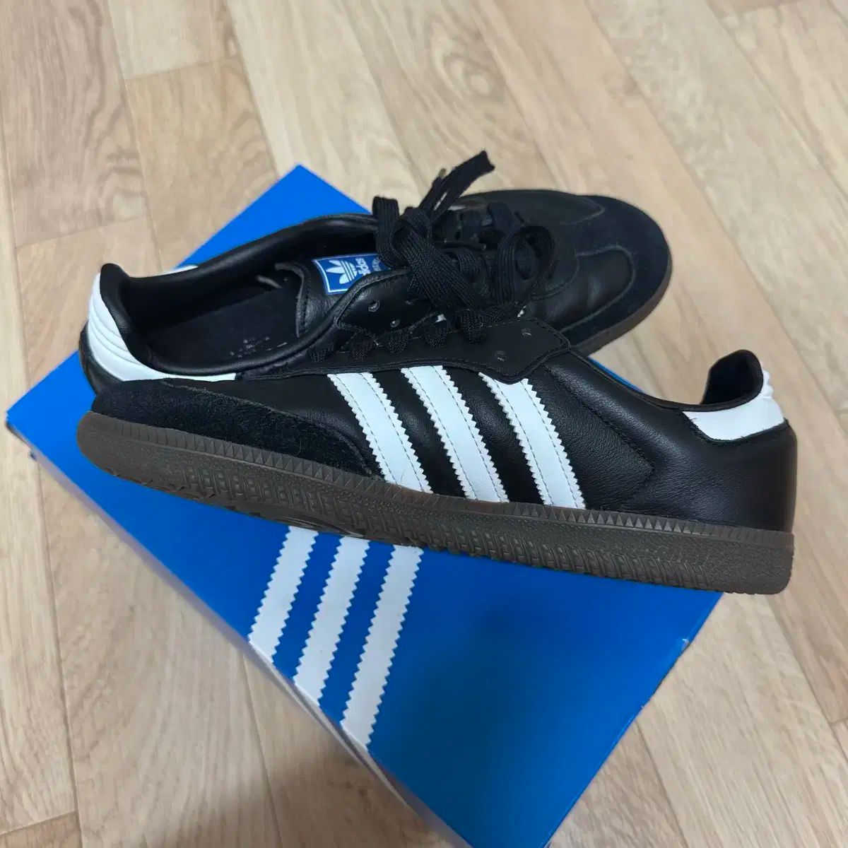 adidas(アディダス) サンバ OG 黒 白 B75807 230 3 回 着用 - メルカリ