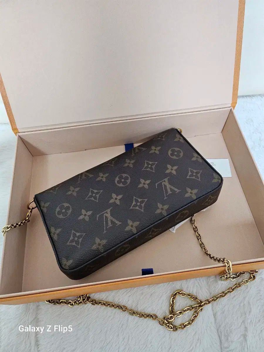 ポシェット フェリシー