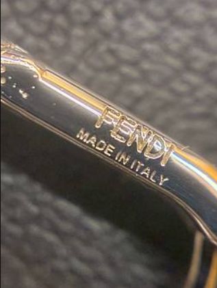 フェンディ FENDI オーロック ピアス 写真14/41｜フェンディの新