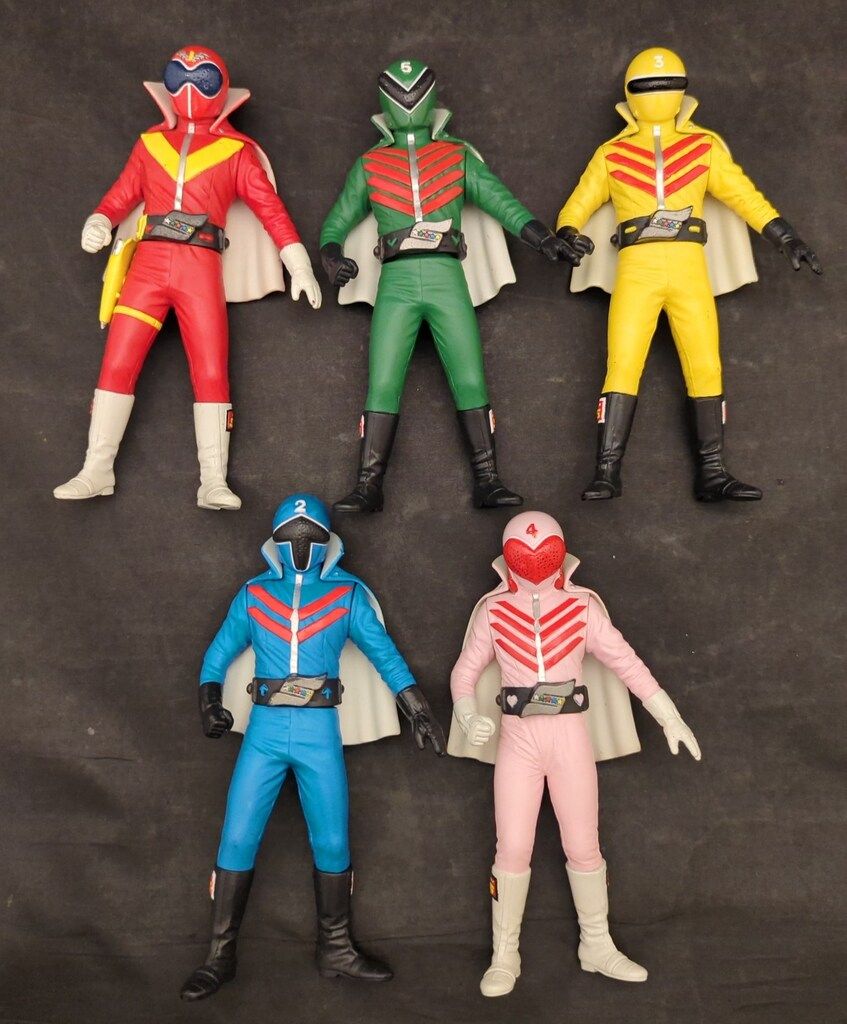 バンダイ　ソフビ魂ゴレンジャー5体セット ソフビ魂 秘密戦隊ゴレンジャーフィギュア 5体セット - メルカリ