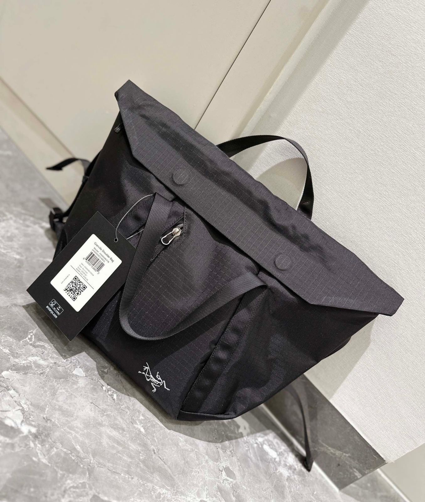 AGranville Shoulderアークテリクス