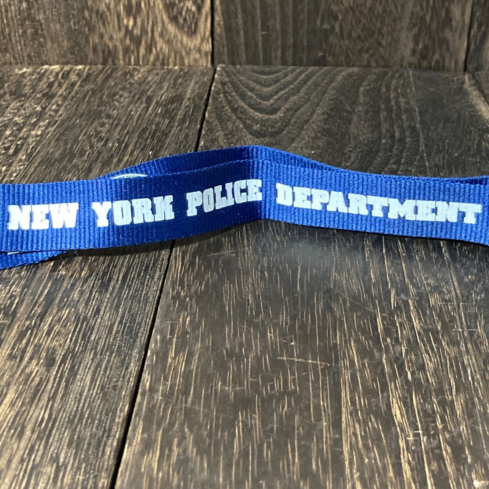 NEW YORK POLICE DEPARTMENT ニューヨーク市警察 ネックストラップ