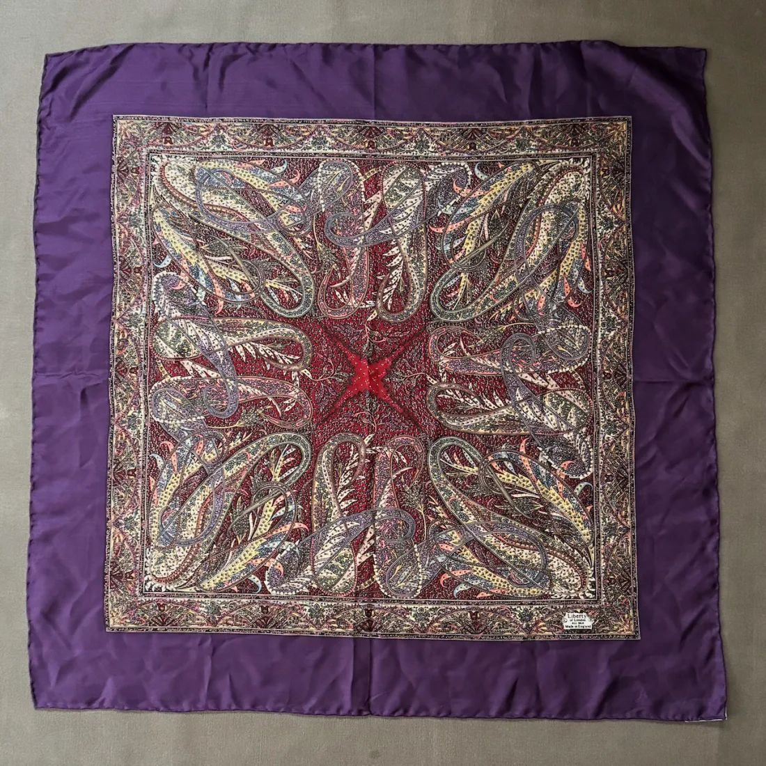 リバティプリント LIBERTY Paisley Silk Scarf 英国リバティ シルク100