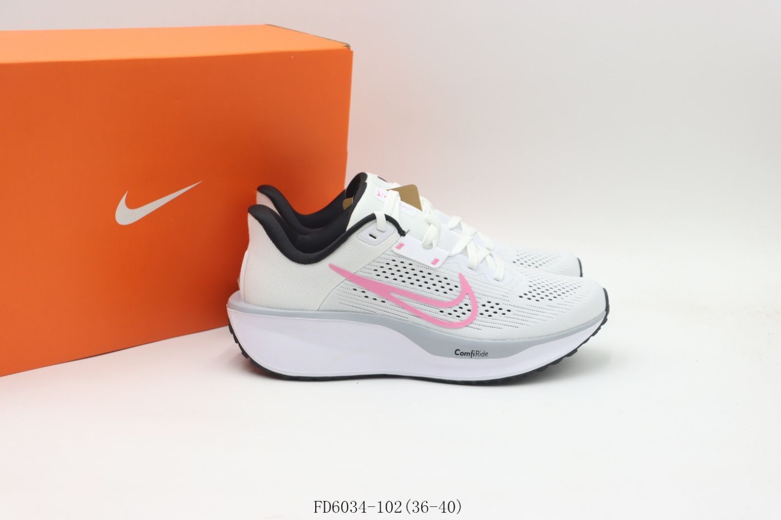 Nike ランニングシューズ ホワイト/ピンク　白　26.５センチメートル NIKE公式】 ランニング シューズ ホワイト（白）【ナイキ公式通販】