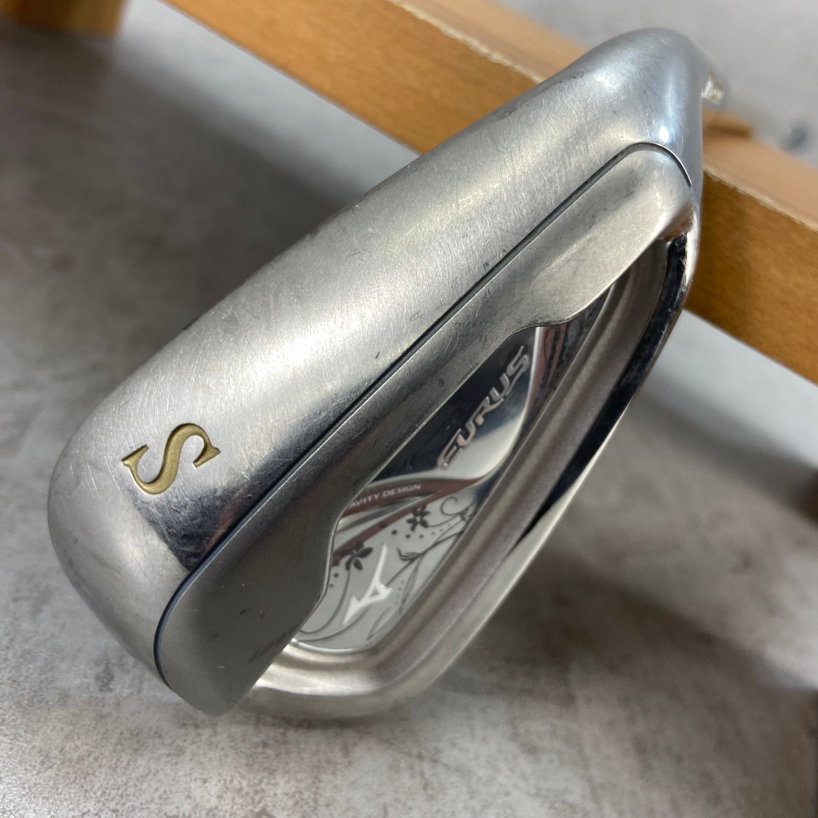MIZUNO - Mizuno　ミズノ　EURUS　ユーラス　レディースゴルフウェッジ　SW　サンド　カーボン　L　右利き用　WEDGE　33.5インチ　B-8 Mizuno ミズノ EURUS ユーラス レディースゴルフウェッジ SW