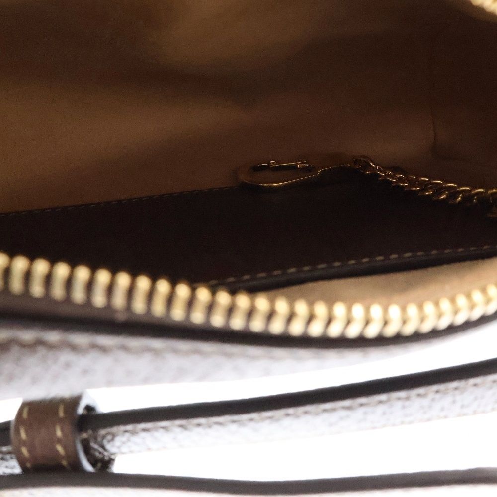 GUCCI グッチ