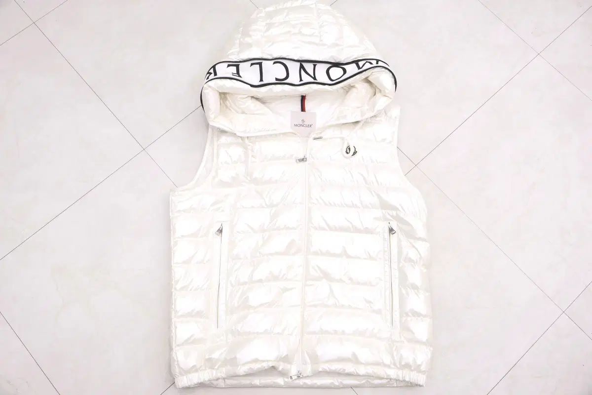モンクレール AKAISHI メンズ グースダウン ダウン ベスト I10911A00059