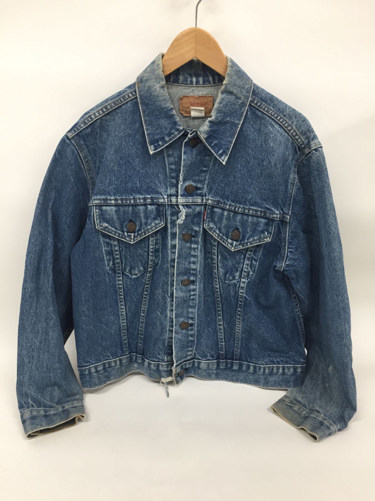 Levi s 70’s デニムジャケット 70505-0217 ボタン裏I M128-20250518-08KS