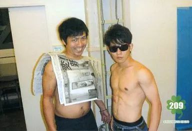 255 よしもと若手ばかり 春の単独祭り 2010 トレーディングカード g3662639m.jpg