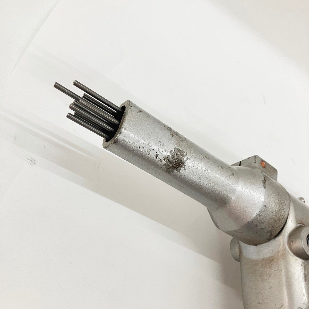 100V NPF-95