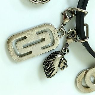 ブルガリ ロゴ アイコン チャーム バングル レザー ブレスレット ブラック BVLGARI ブルガリ ロゴ アイコン チャーム バングル レザー
