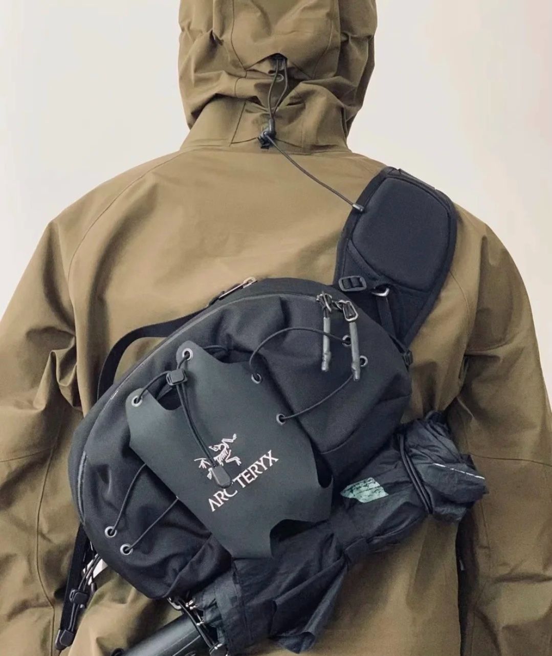 ARCTERYX  WAISTPACK 5L アークテリクス  ボディバッグ　ブラック