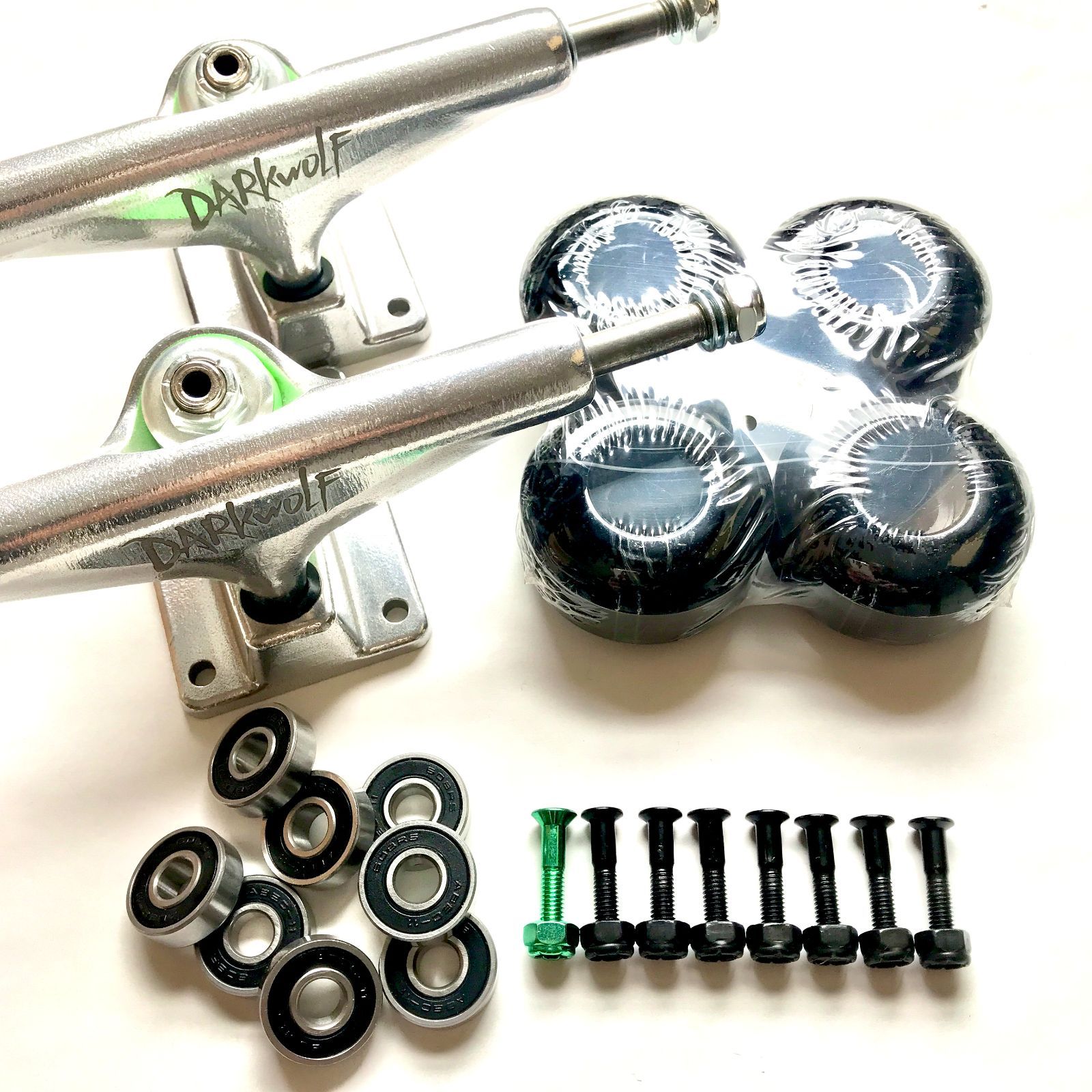 スケートボード 足回りセット ウィール52mm、ベアリング、トラック5.25 