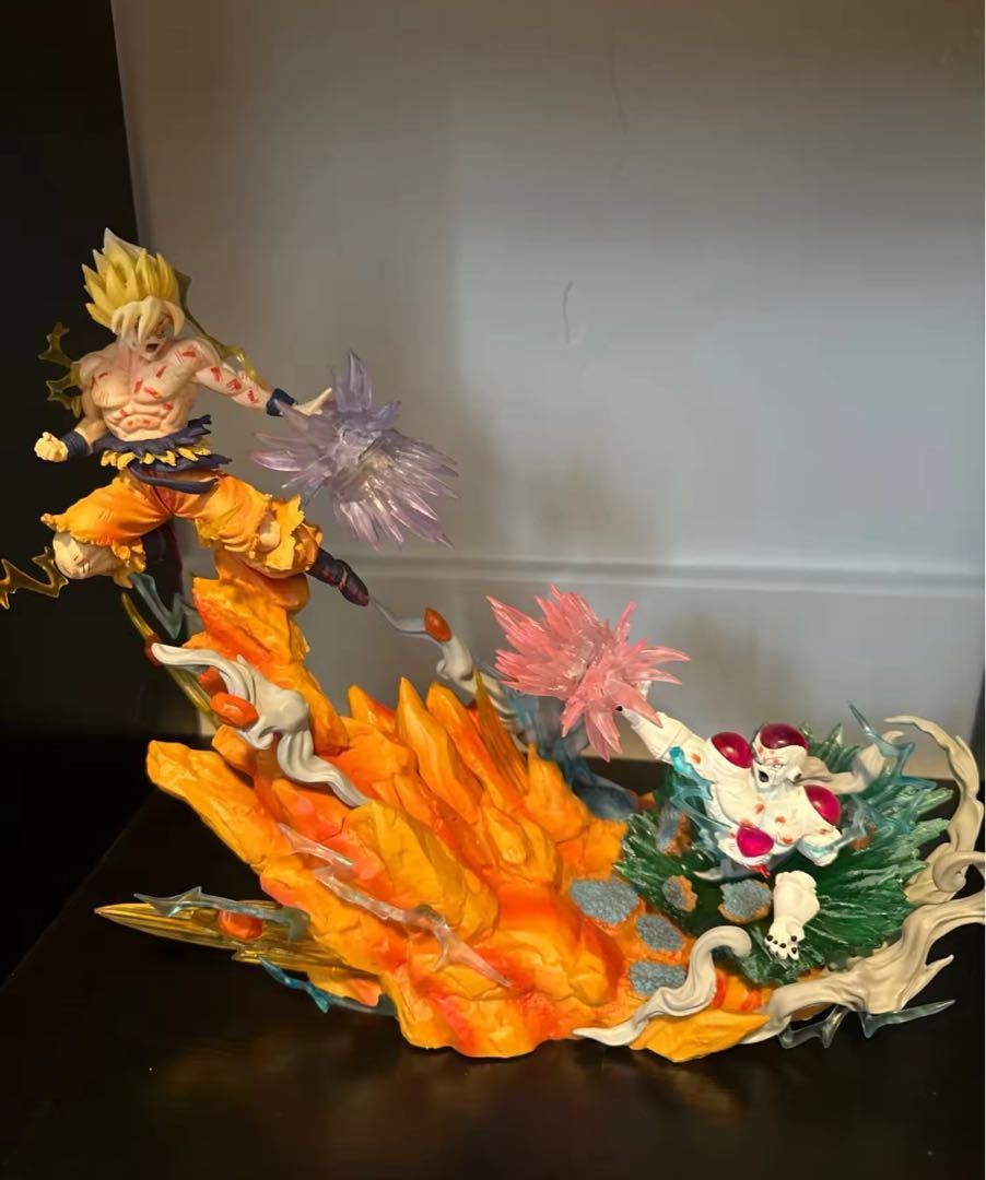 ドラゴンボール　悟空vsフリーザ　フィギュア　25cm