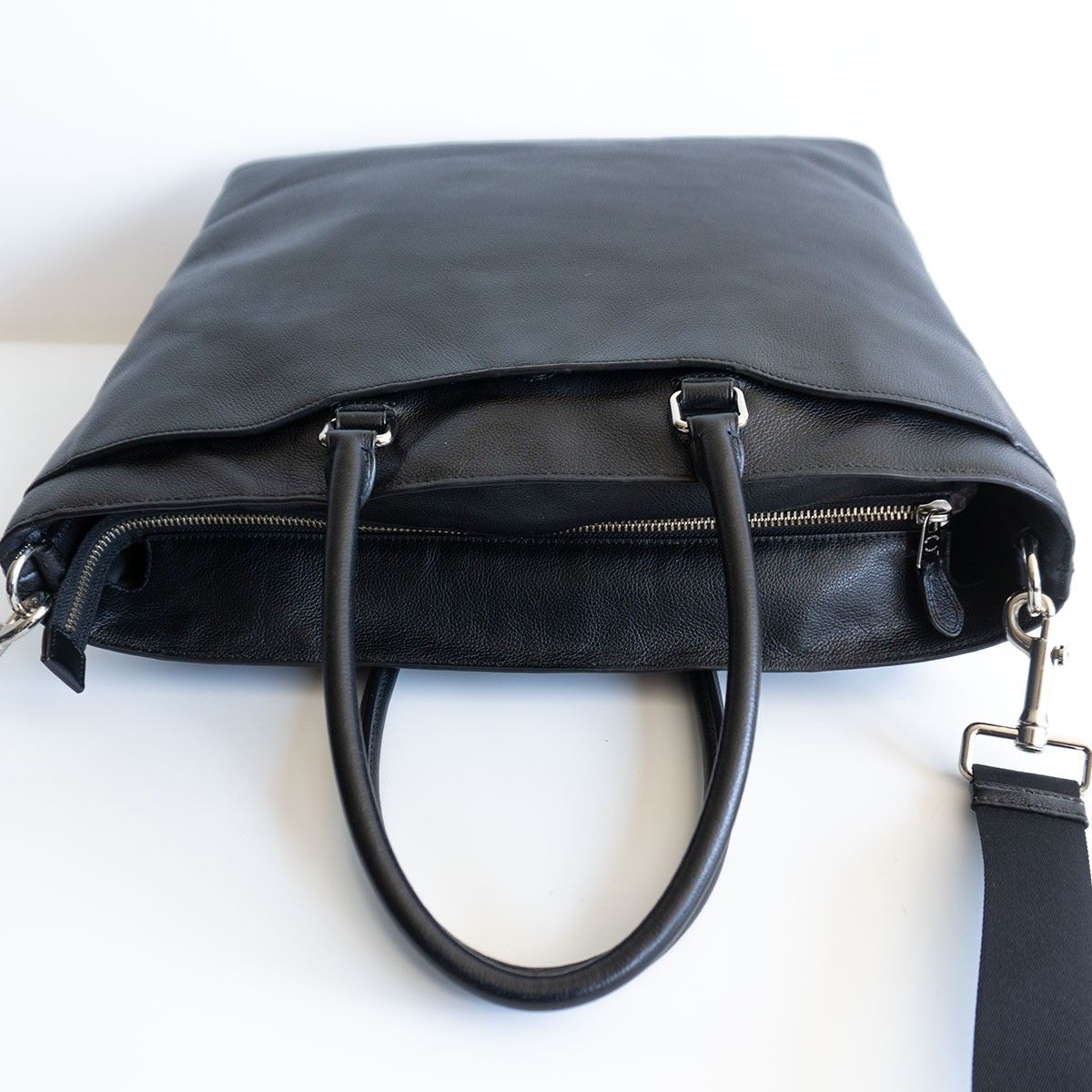 コーチ　ビジネスバッグ　ショルダーバッグ　ベケット　レザー　黒　68944 COACH F68944 BECKETT TOTE ベケット トート / コーチ Smooth