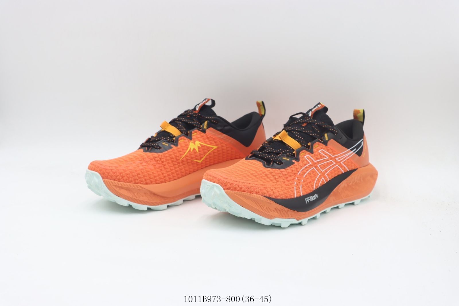 ASICS バレーボールシューズ ブラック/オレンジ♡ほぼ新品♡アシックス 楽天市場】バレーボール シューズ アシックス（カラーオレンジ
