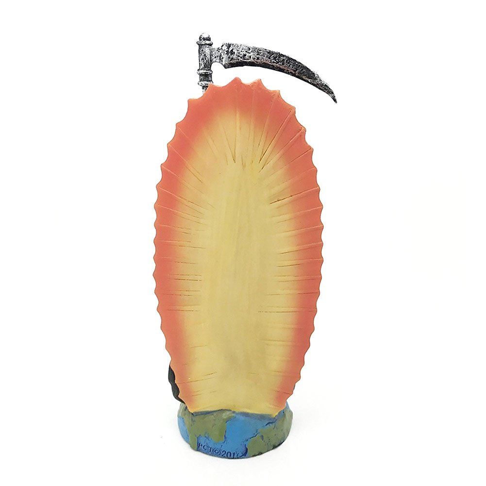 聖死の聖人 立っている宗教像