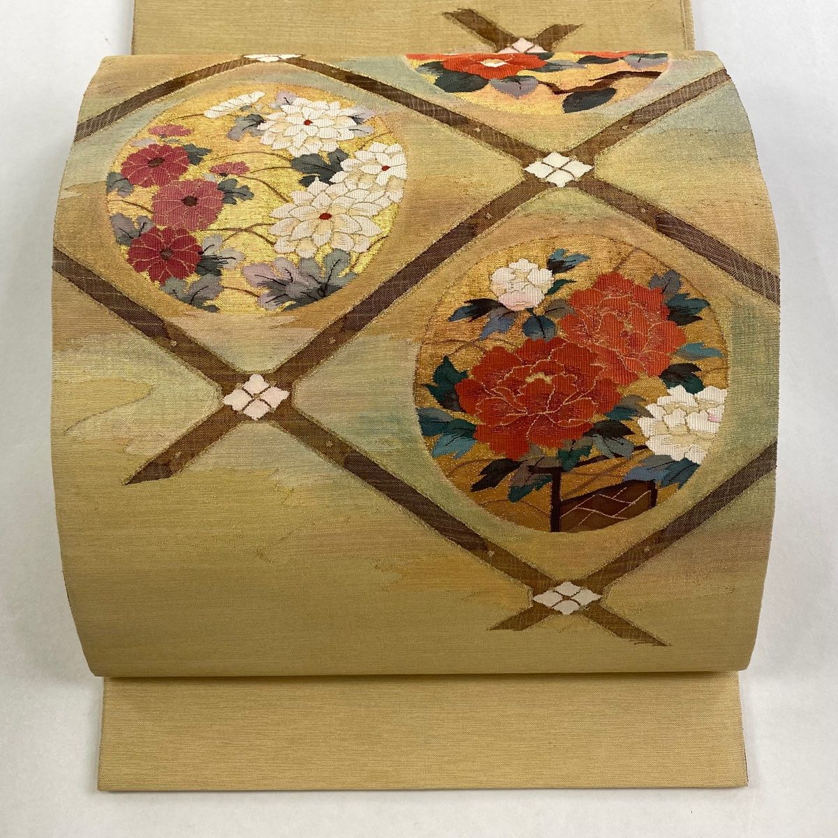 袋帯 秀品 丸文 草花 金糸 箔 ベージュ お太鼓柄 正絹