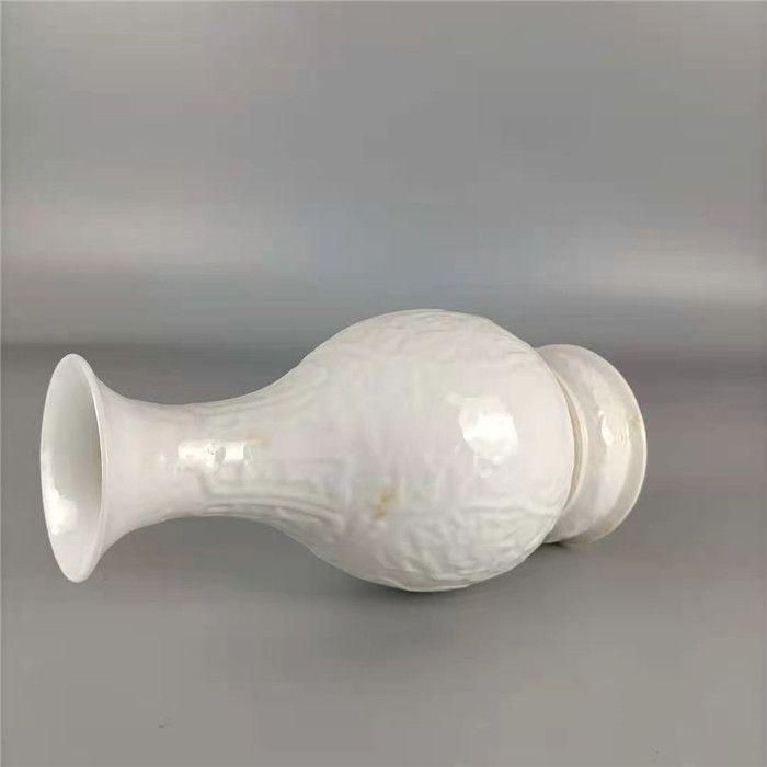 龍鳳紋甜白釉転心瓶 景徳鎮 現代工芸品 美術品 置物 龍鳳紋甜白釉転心瓶 景徳鎮 現代工芸品 美術品 置物 - メルカリ