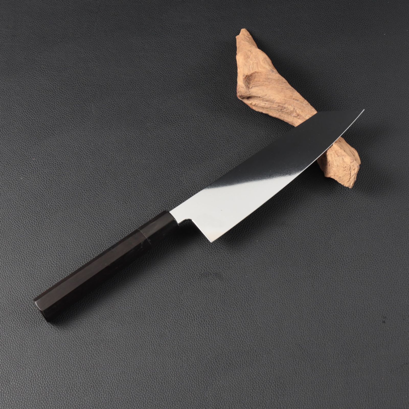 切付牛刀 両刃包丁 7寸 刃渡り210mm 通常鏡面仕上げ 本刃付け 黒檀黒水牛角八角柄 和牛刀 洋包丁 刺身包丁